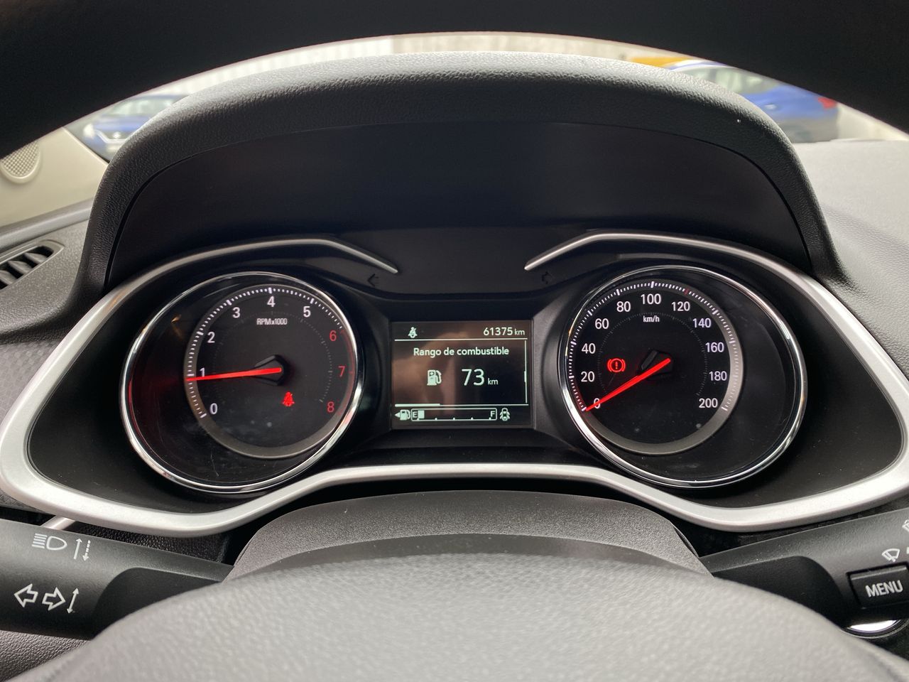 Chevrolet Onix — foto 29 de 36