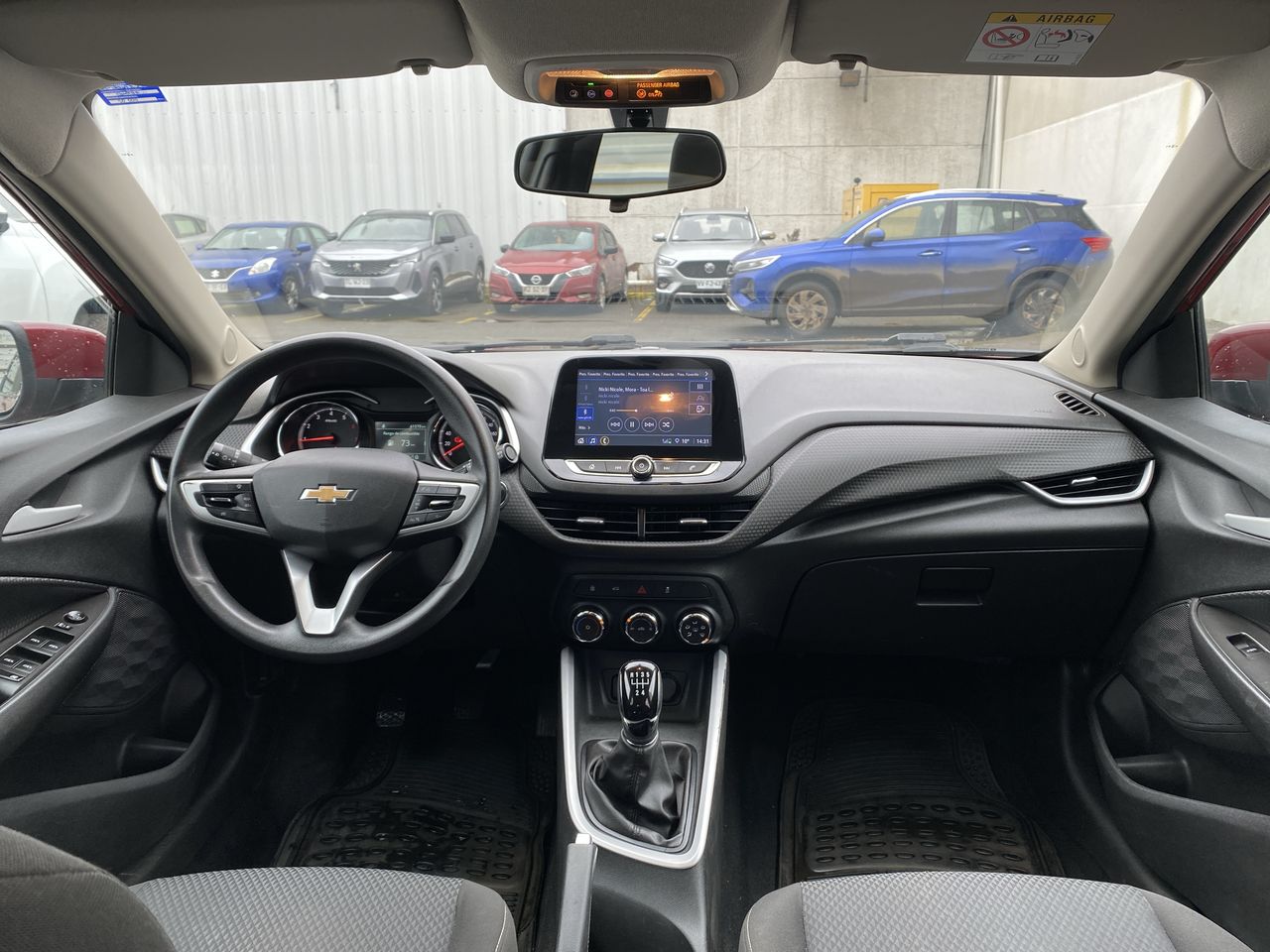 Chevrolet Onix — foto 34 de 36