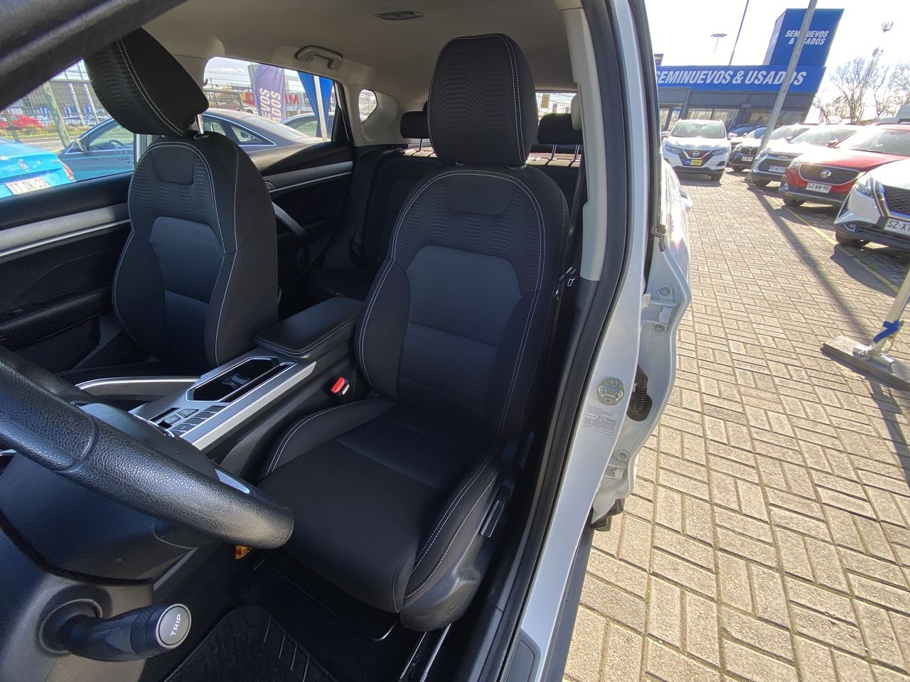 GEELY - 23