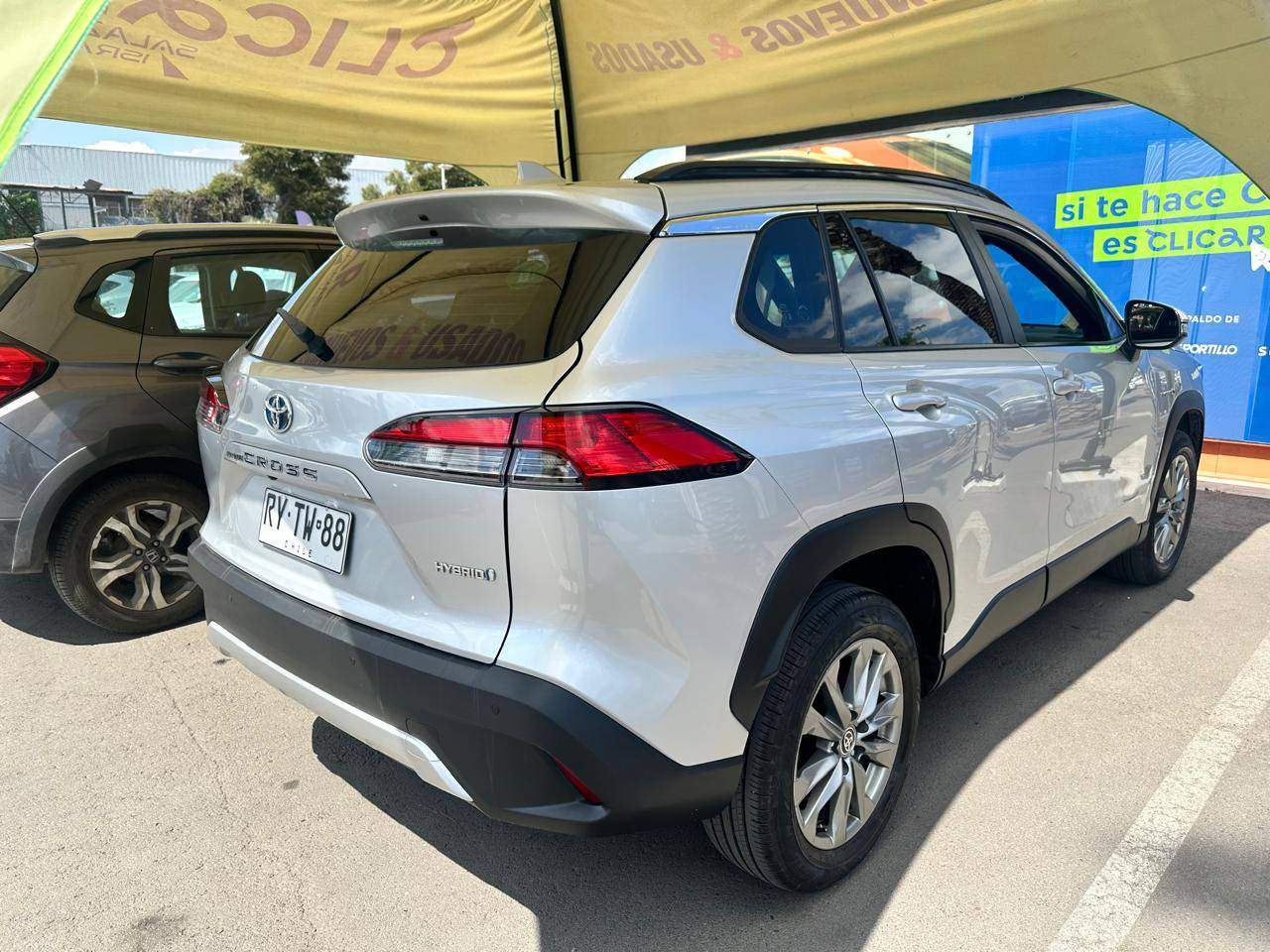 TOYOTA - 4