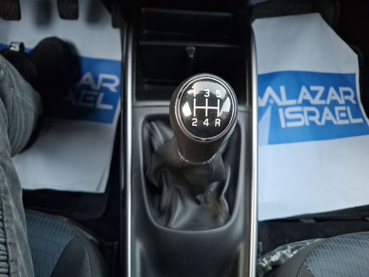 SUZUKI - 28