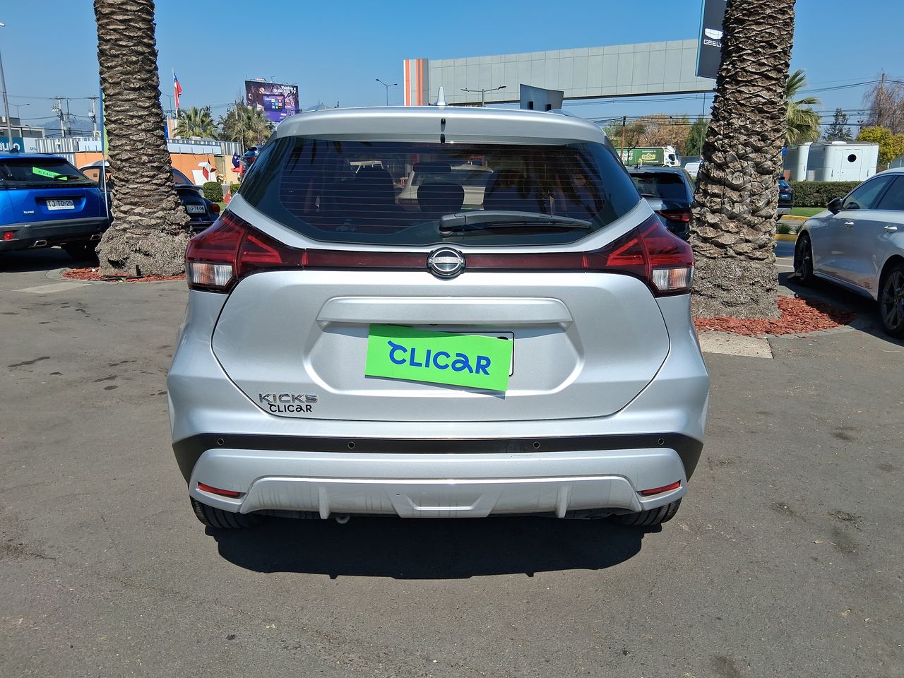 NISSAN - 6