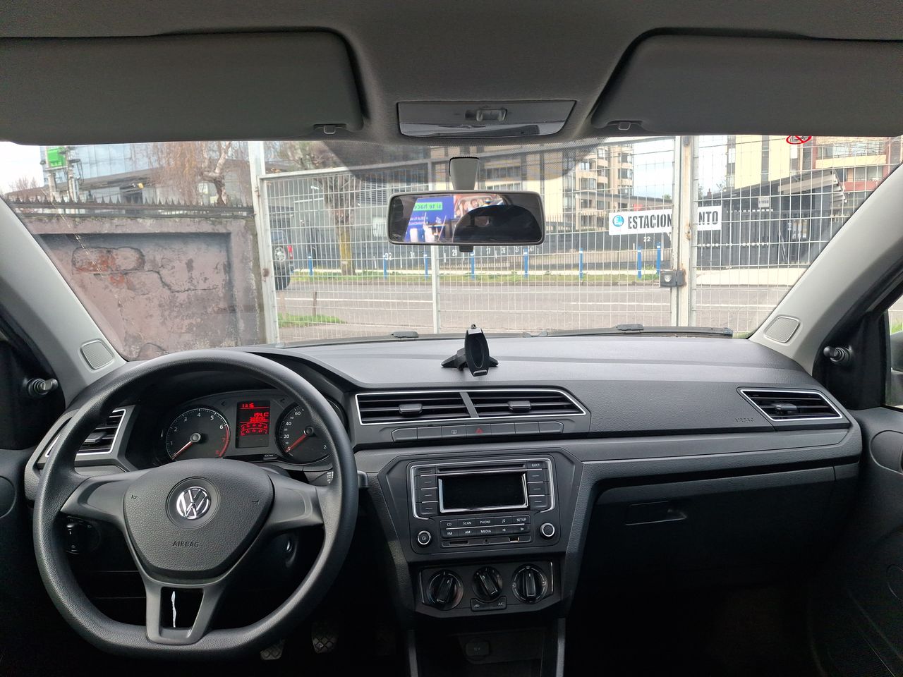 VOLKSWAGEN - 1