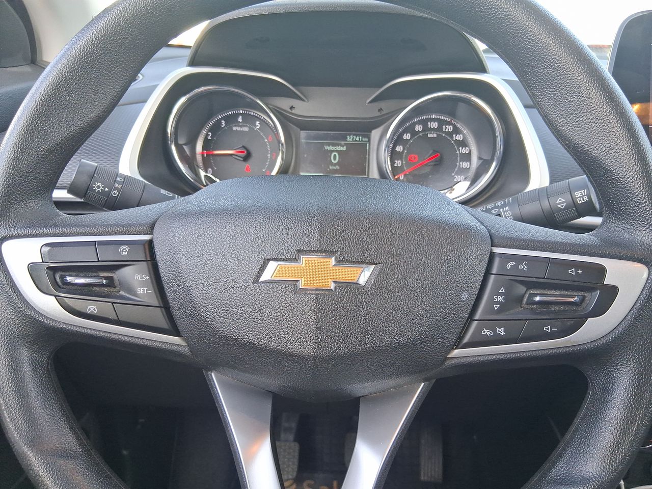 CHEVROLET - 26