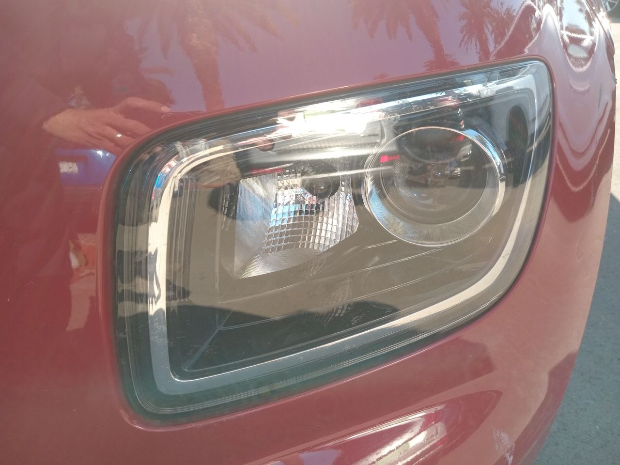 HYUNDAI - 20