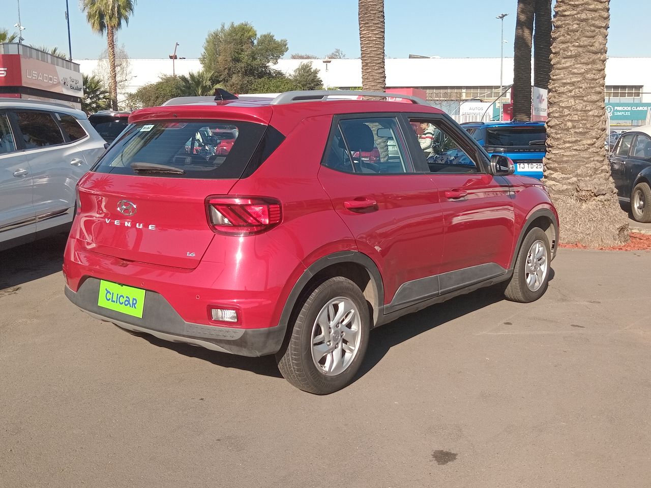 HYUNDAI - 7