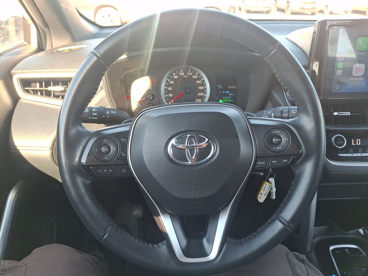 Toyota Corolla Cross — foto 24 de 31