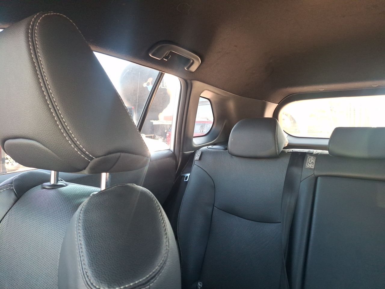 Toyota Corolla Cross — foto 13 de 31