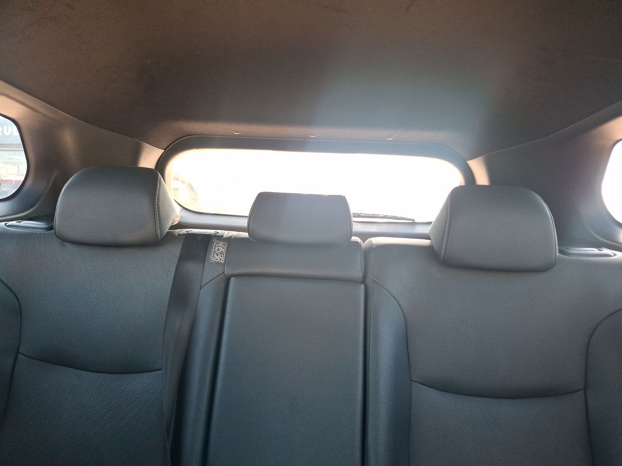 Toyota Corolla Cross — foto 14 de 31