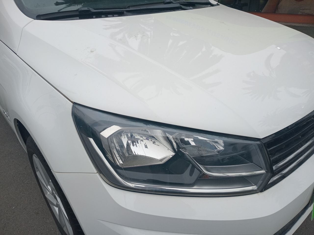 VOLKSWAGEN - 9