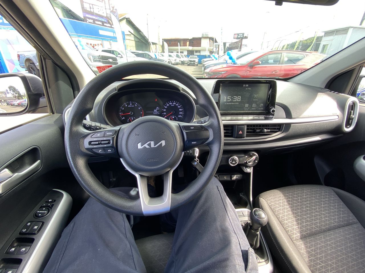 KIA - 32