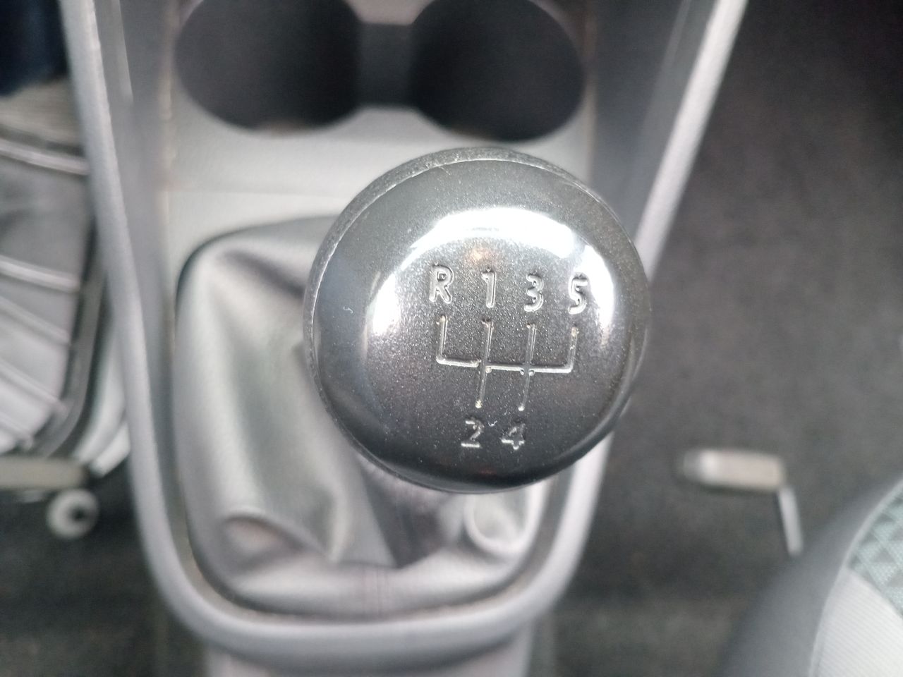 VOLKSWAGEN - 20