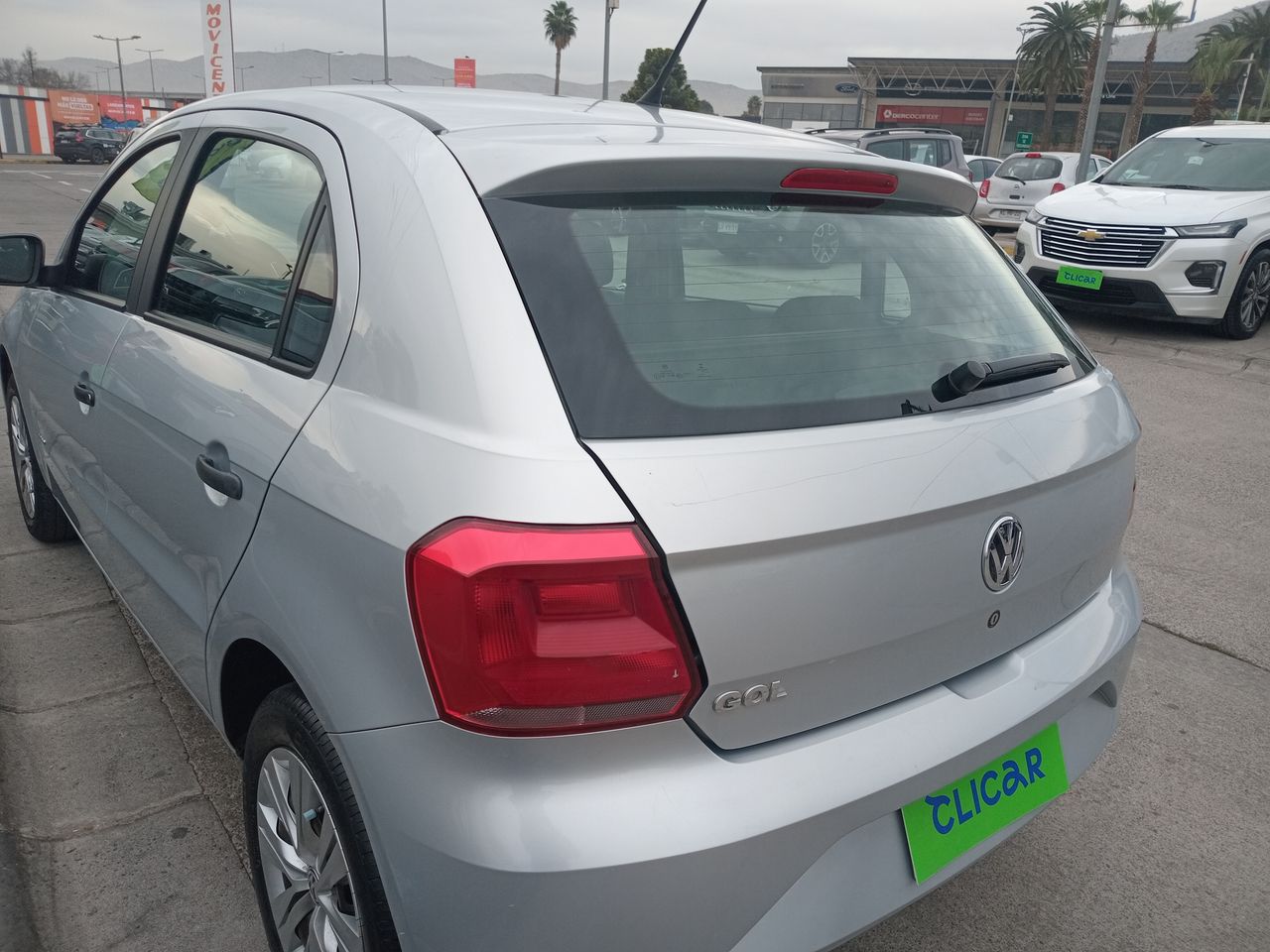 VOLKSWAGEN - 10