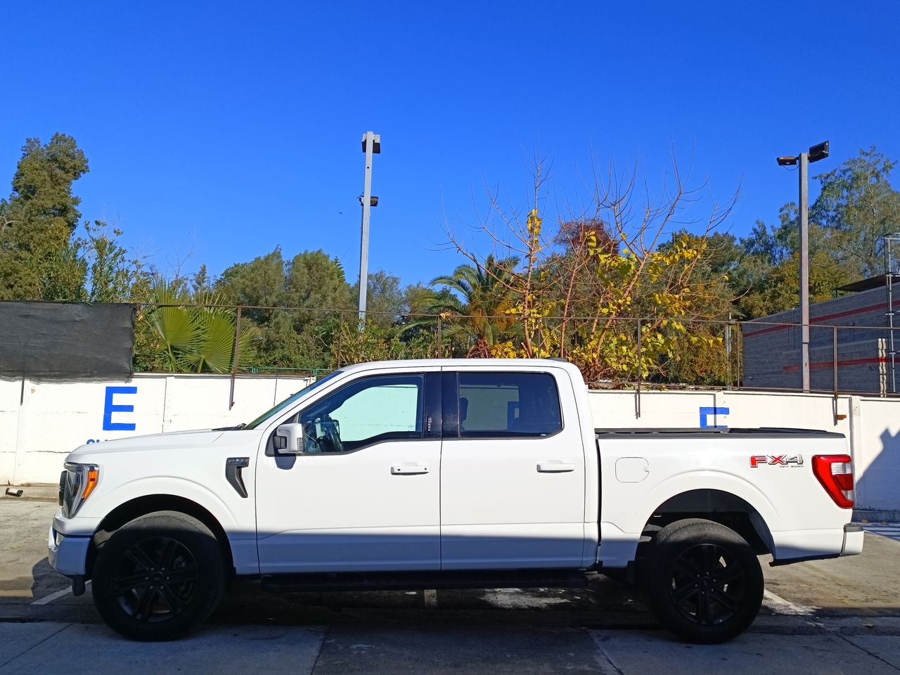 FORD - 4