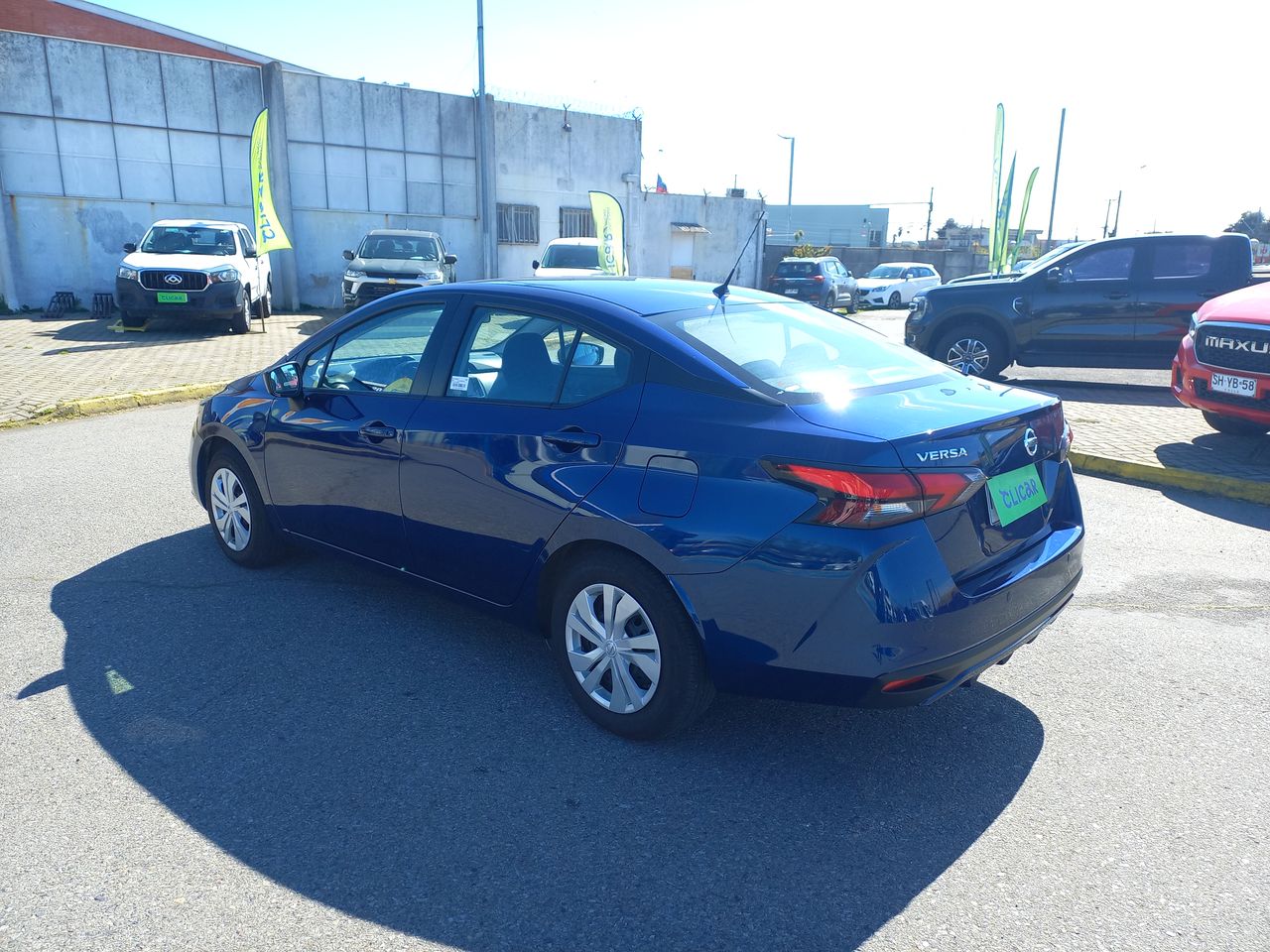 NISSAN - 5