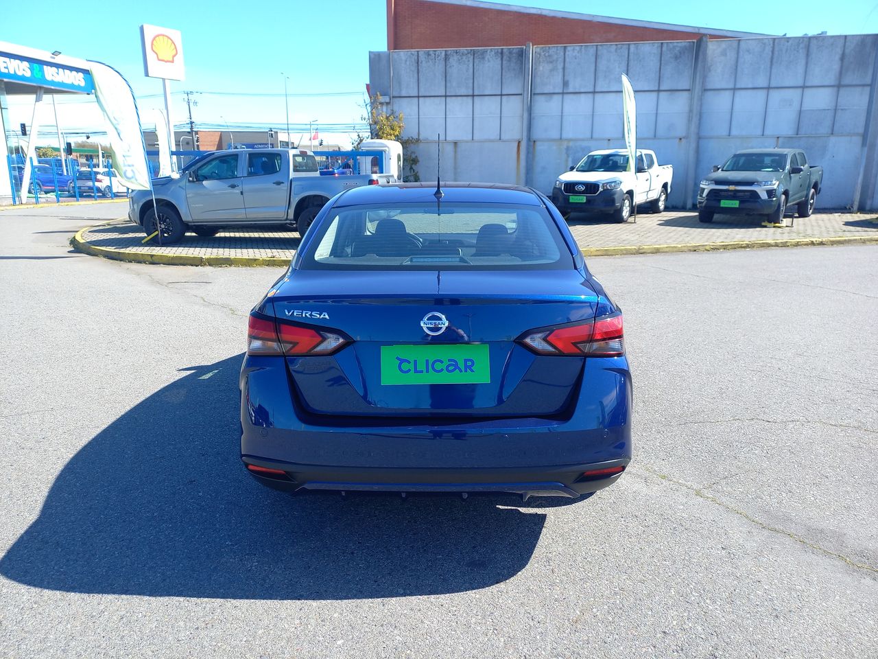 NISSAN - 6