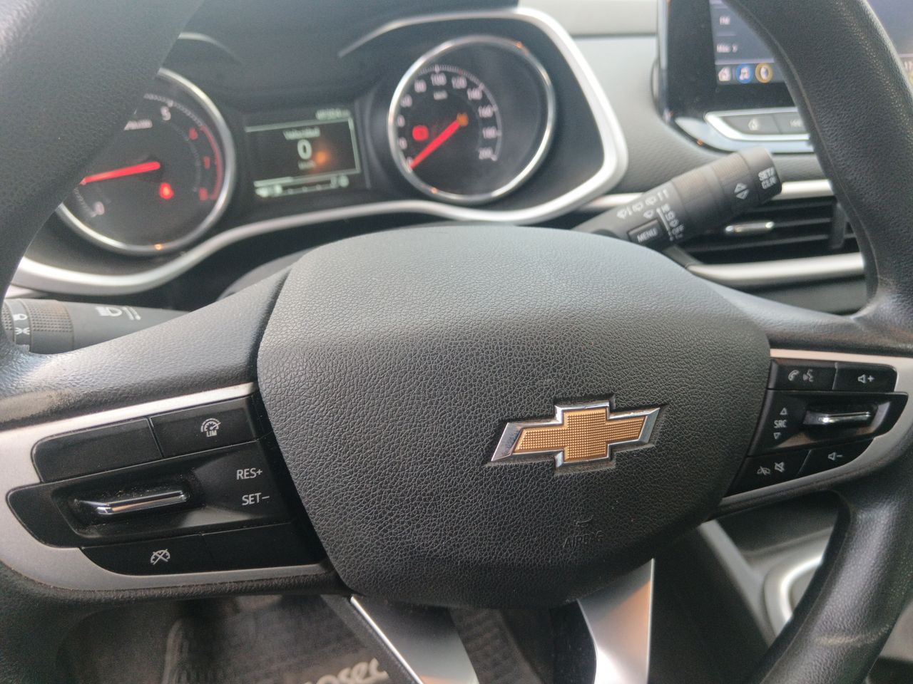 CHEVROLET - 24