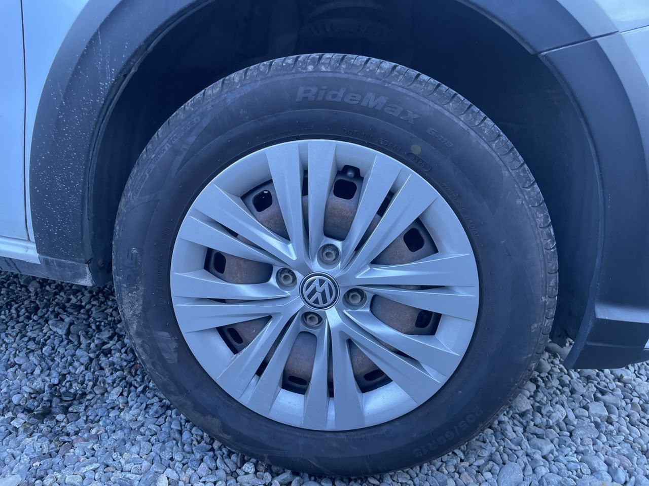 VOLKSWAGEN - 9