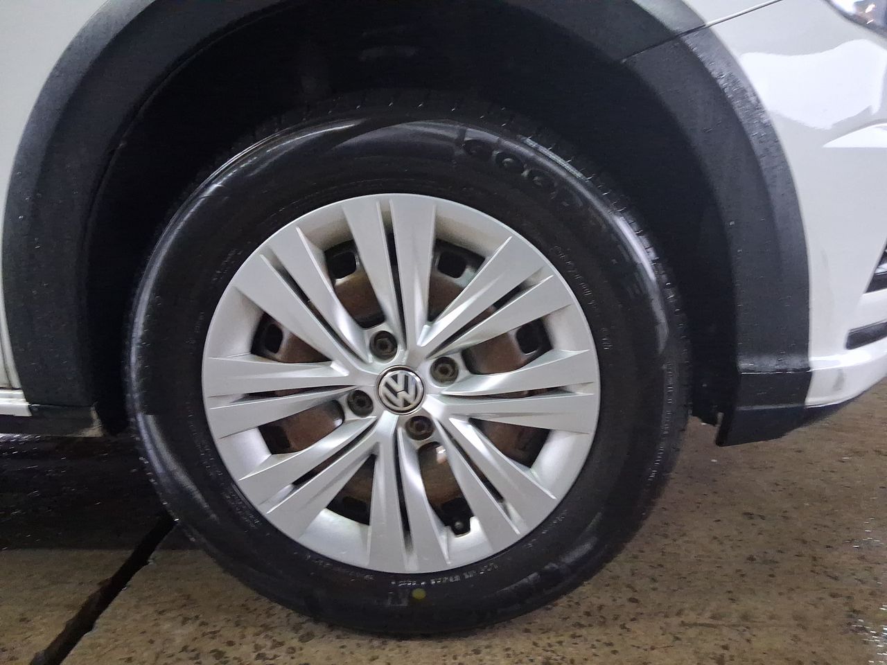 Volkswagen Saveiro — foto 13 de 28