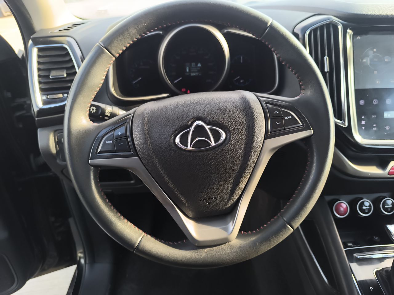 Changan Cx70 — foto 22 de 31