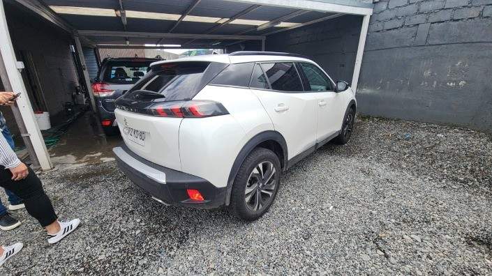 PEUGEOT - 4