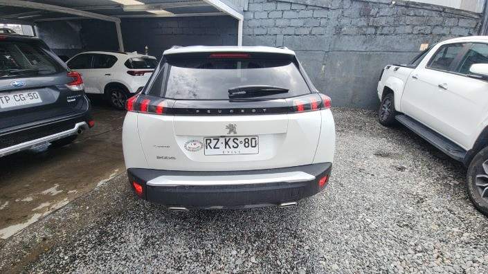 PEUGEOT - 5