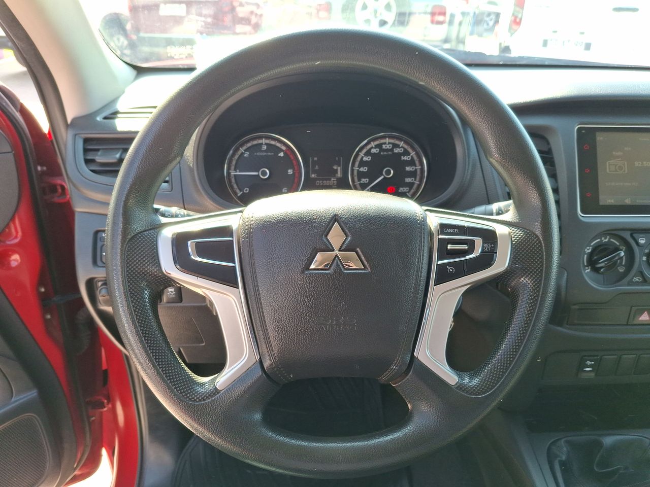 MITSUBISHI - 23