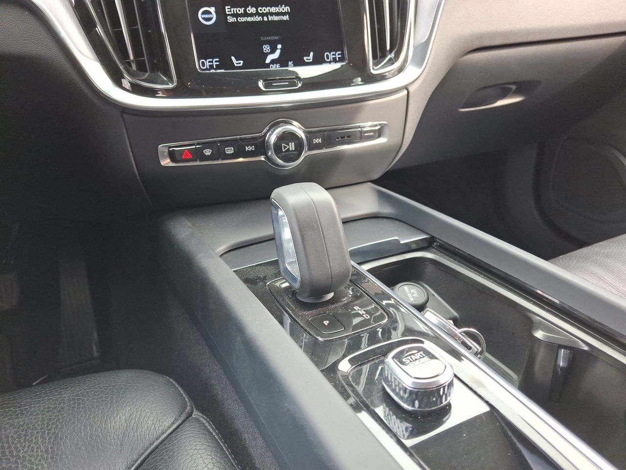 VOLVO - 30