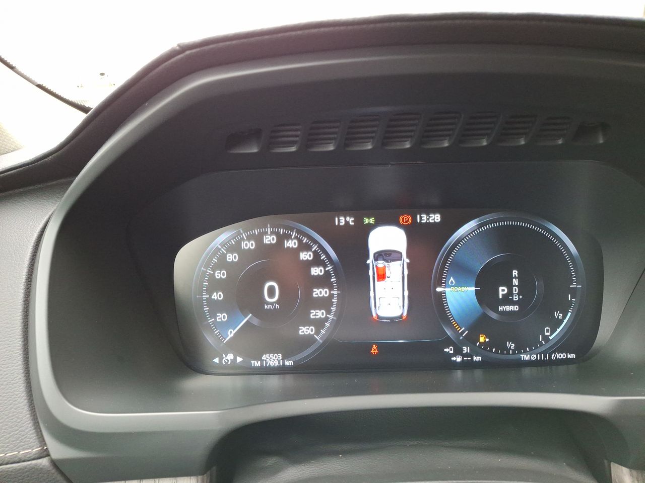 VOLVO - 27