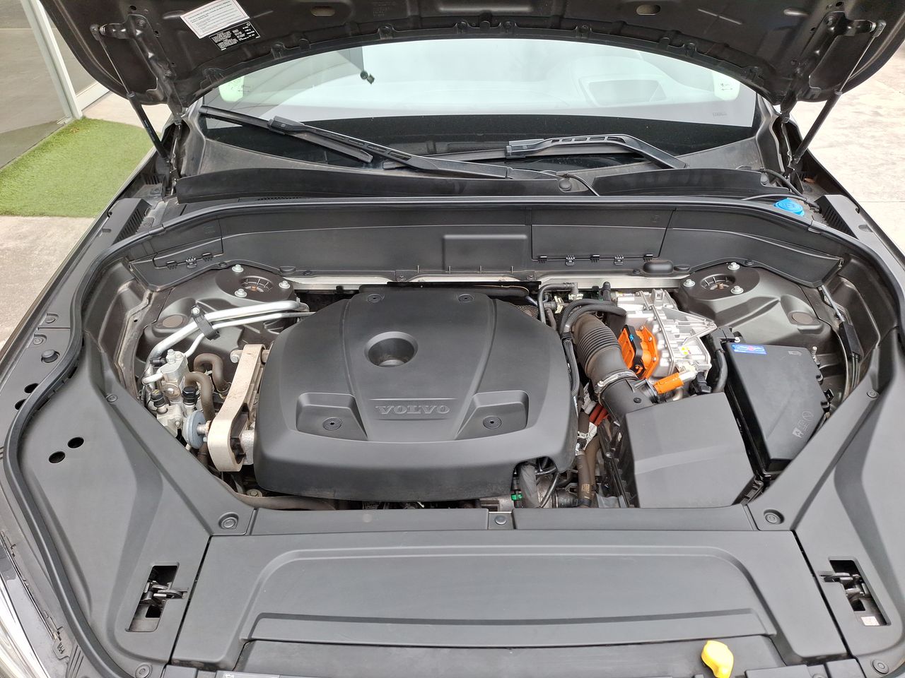 VOLVO - 18