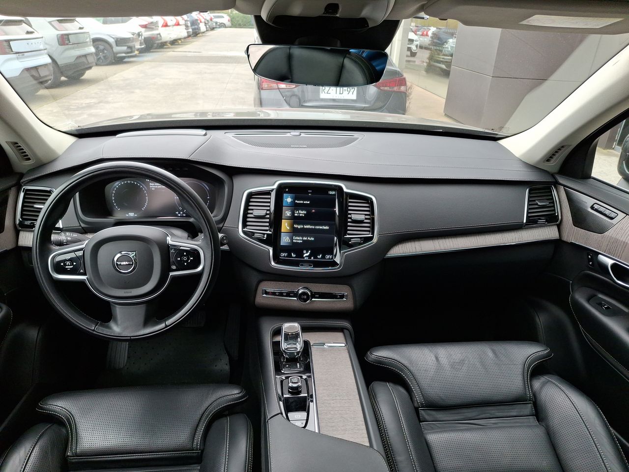VOLVO - 9