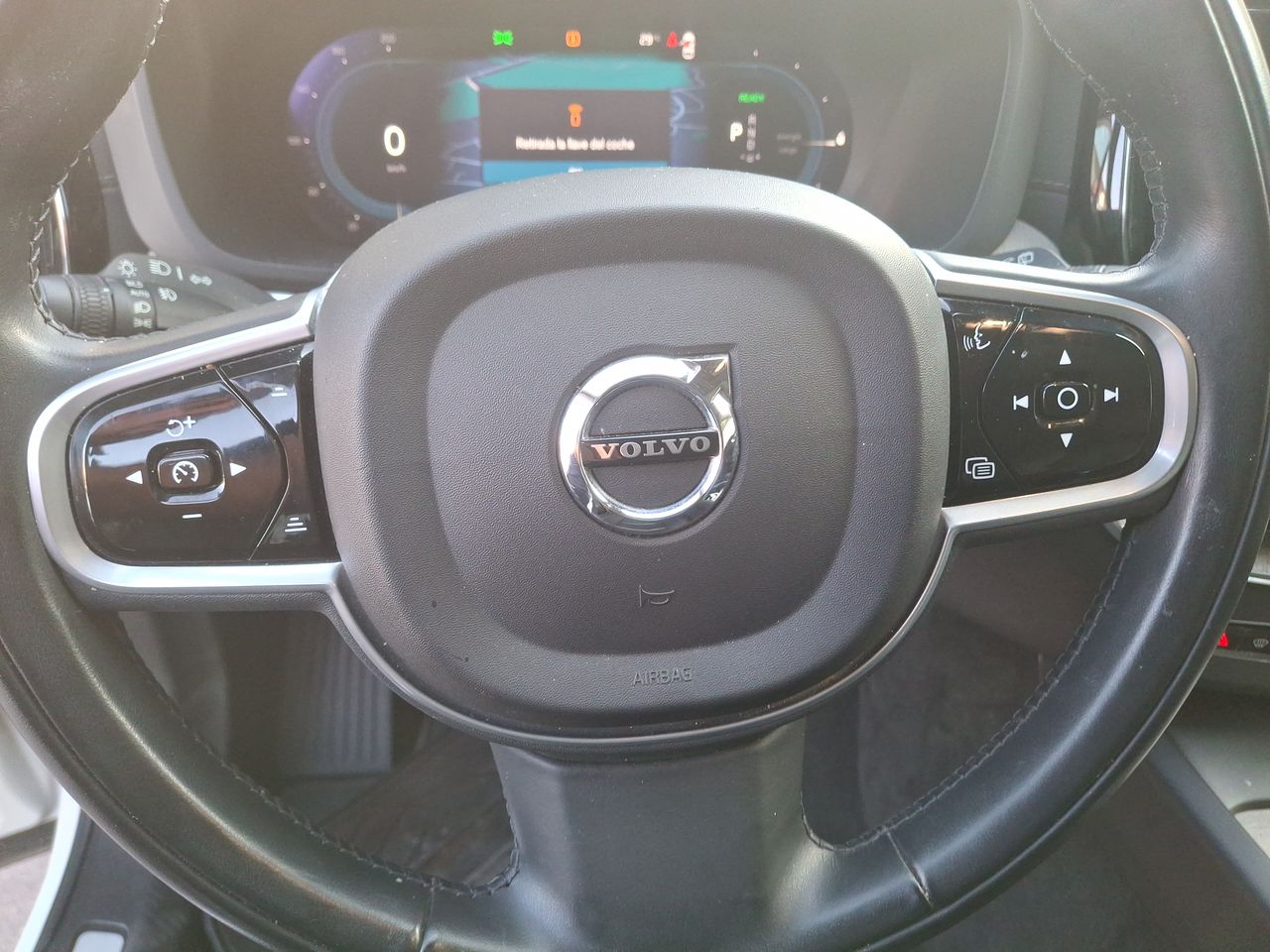VOLVO - 24