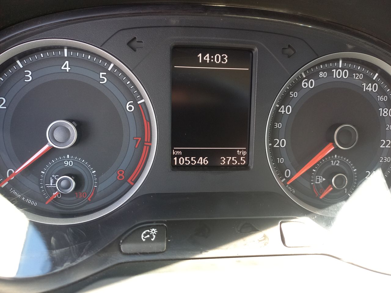 VOLKSWAGEN - 23