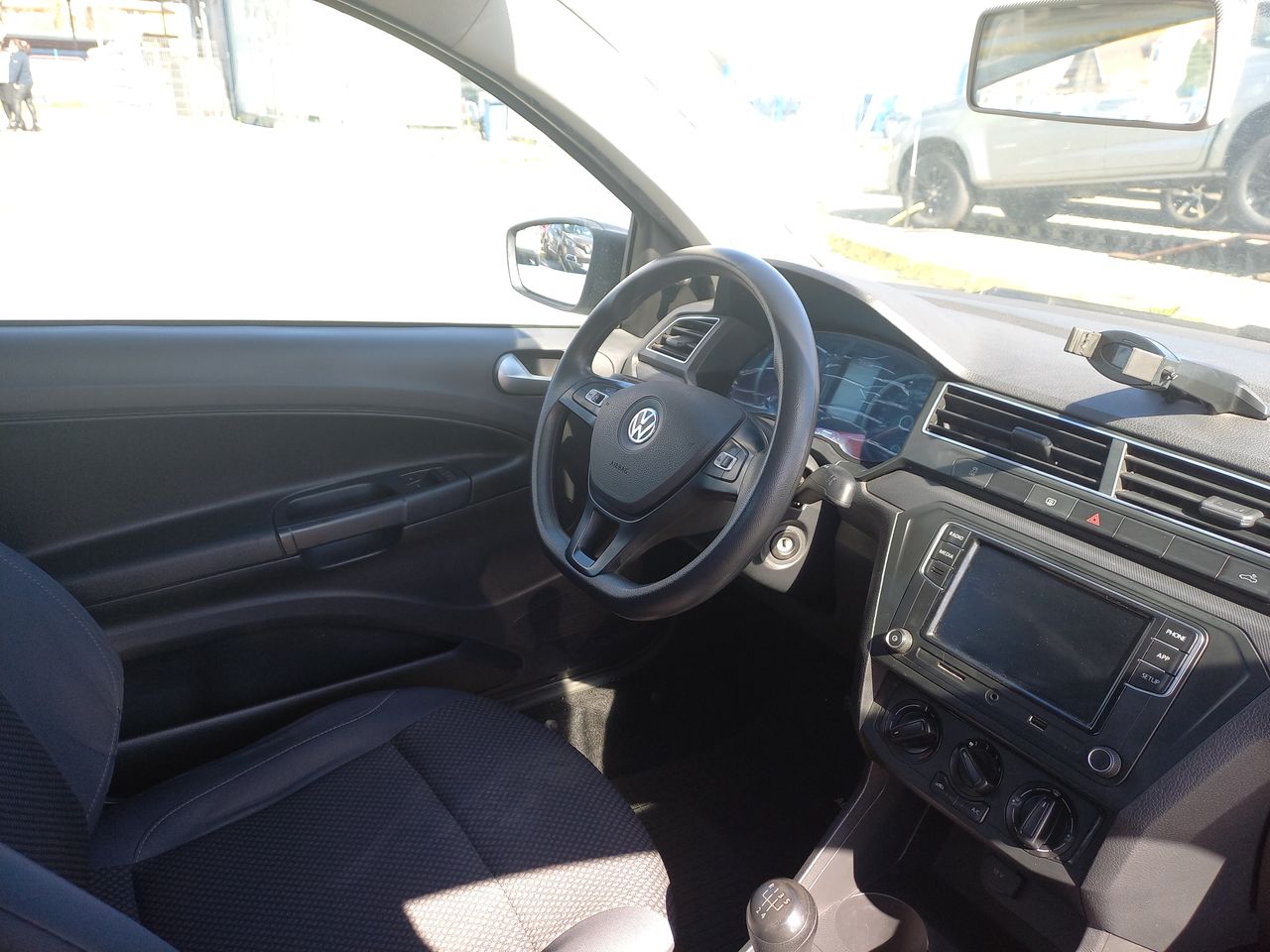 VOLKSWAGEN - 15