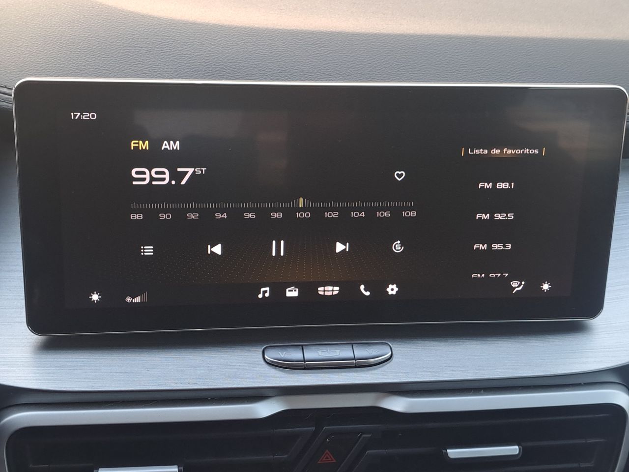 GEELY - 18