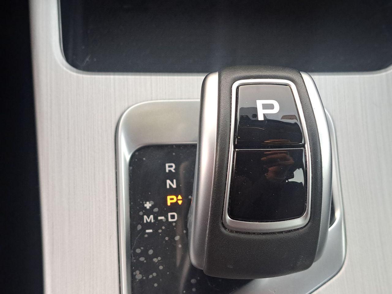 GEELY - 21