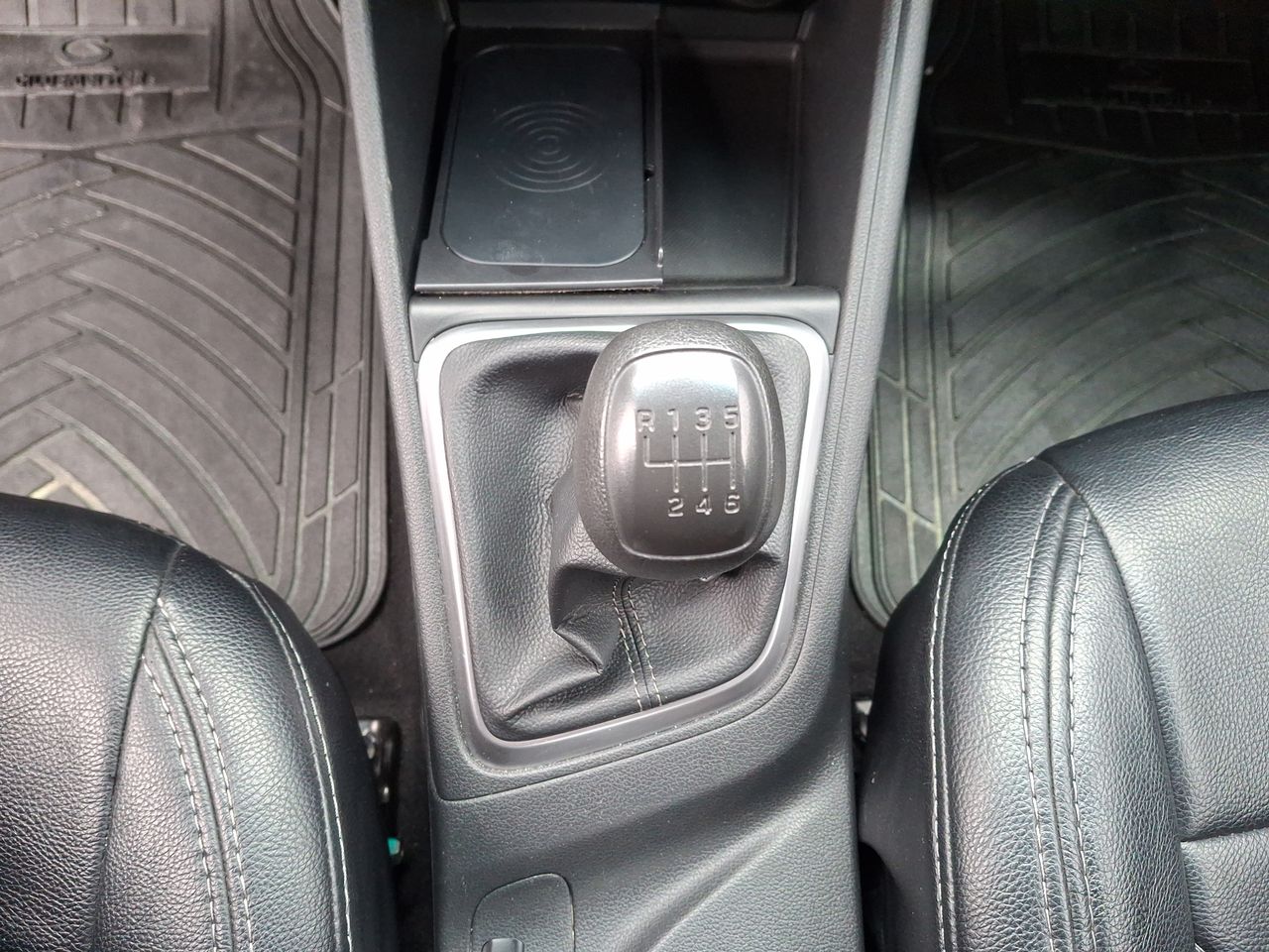 HYUNDAI - 30