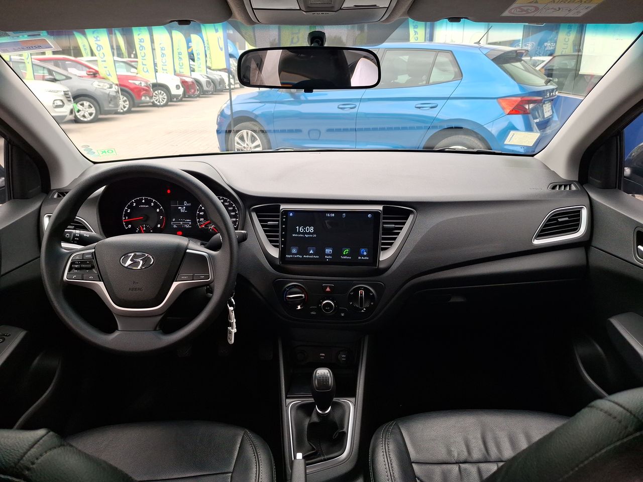 HYUNDAI - 9