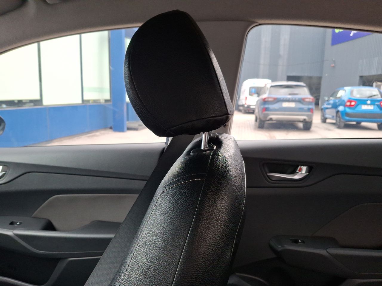 HYUNDAI - 11