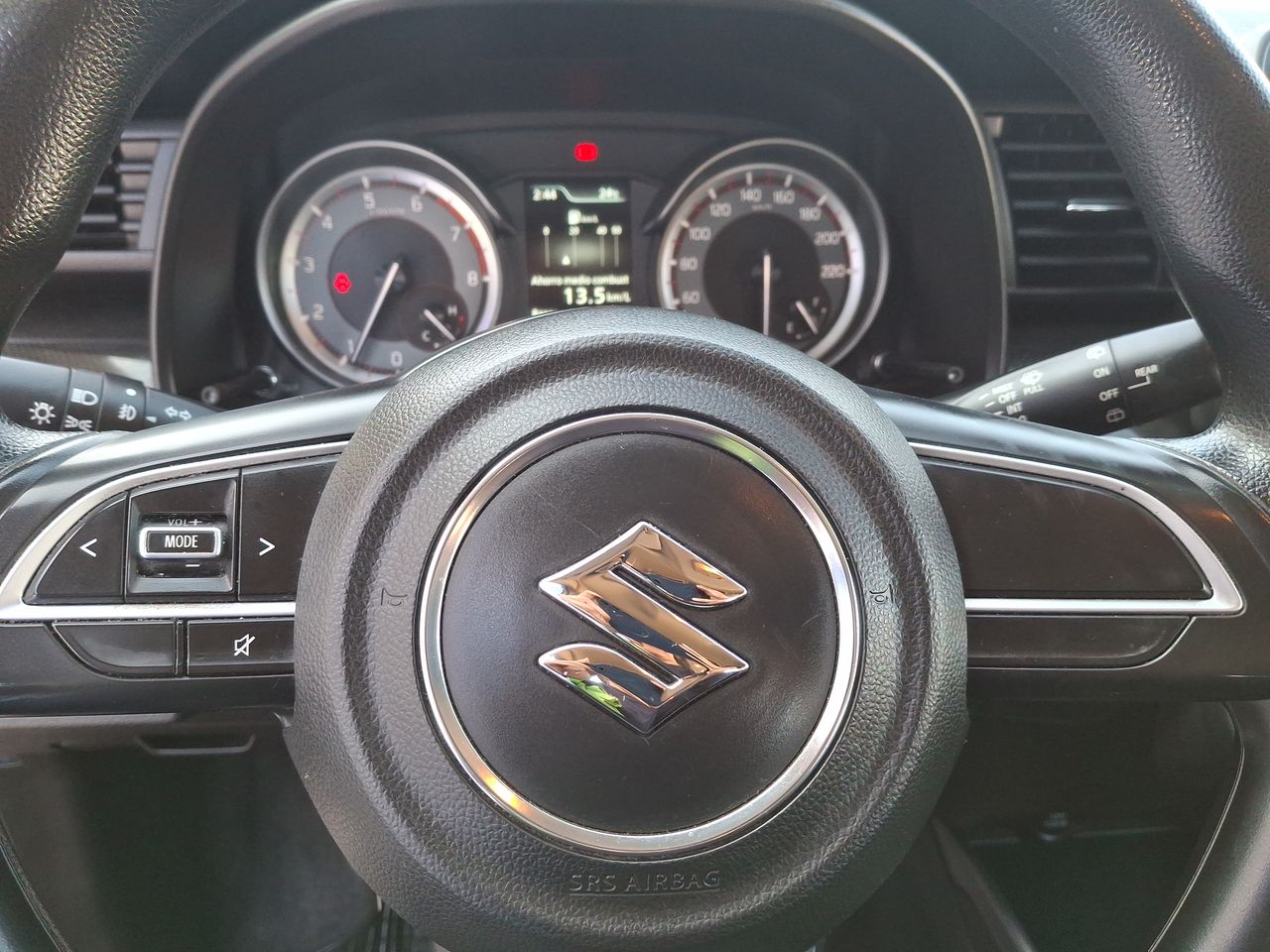 SUZUKI - 25