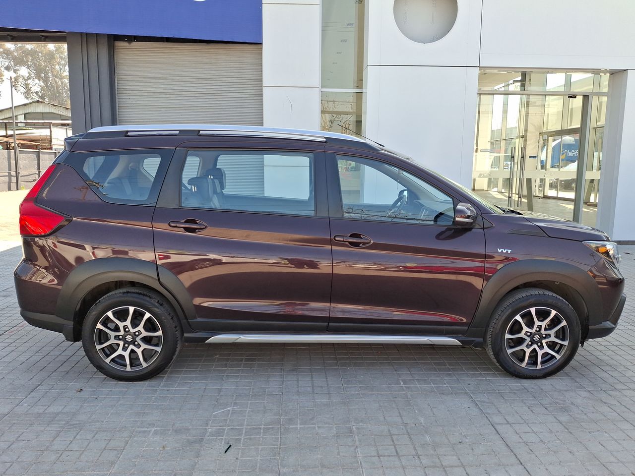 SUZUKI - 8