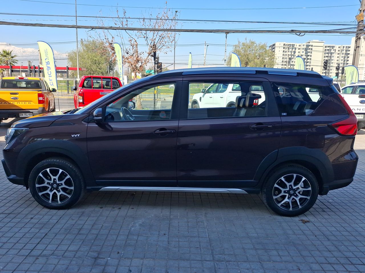 SUZUKI - 4