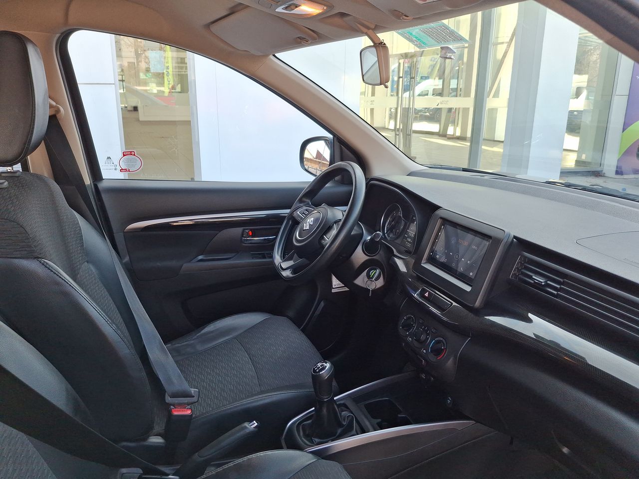 SUZUKI - 16