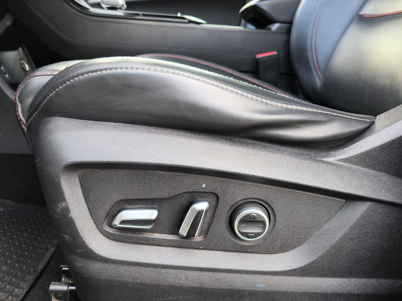 Chery Tiggo 7 Pro — foto 16 de 28