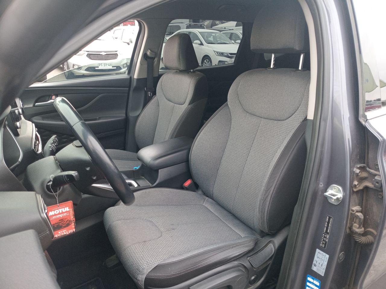 HYUNDAI - 13