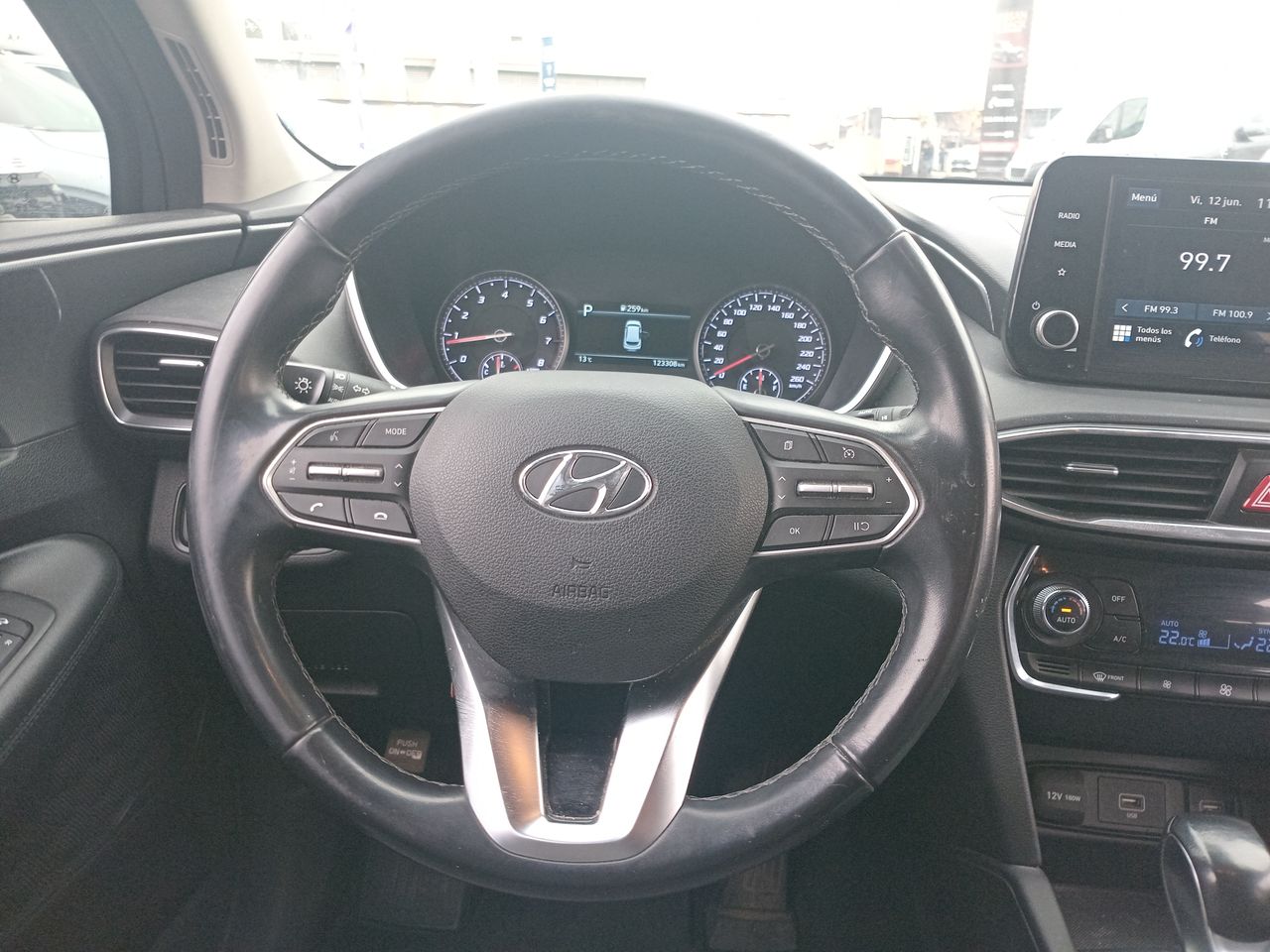 HYUNDAI - 14