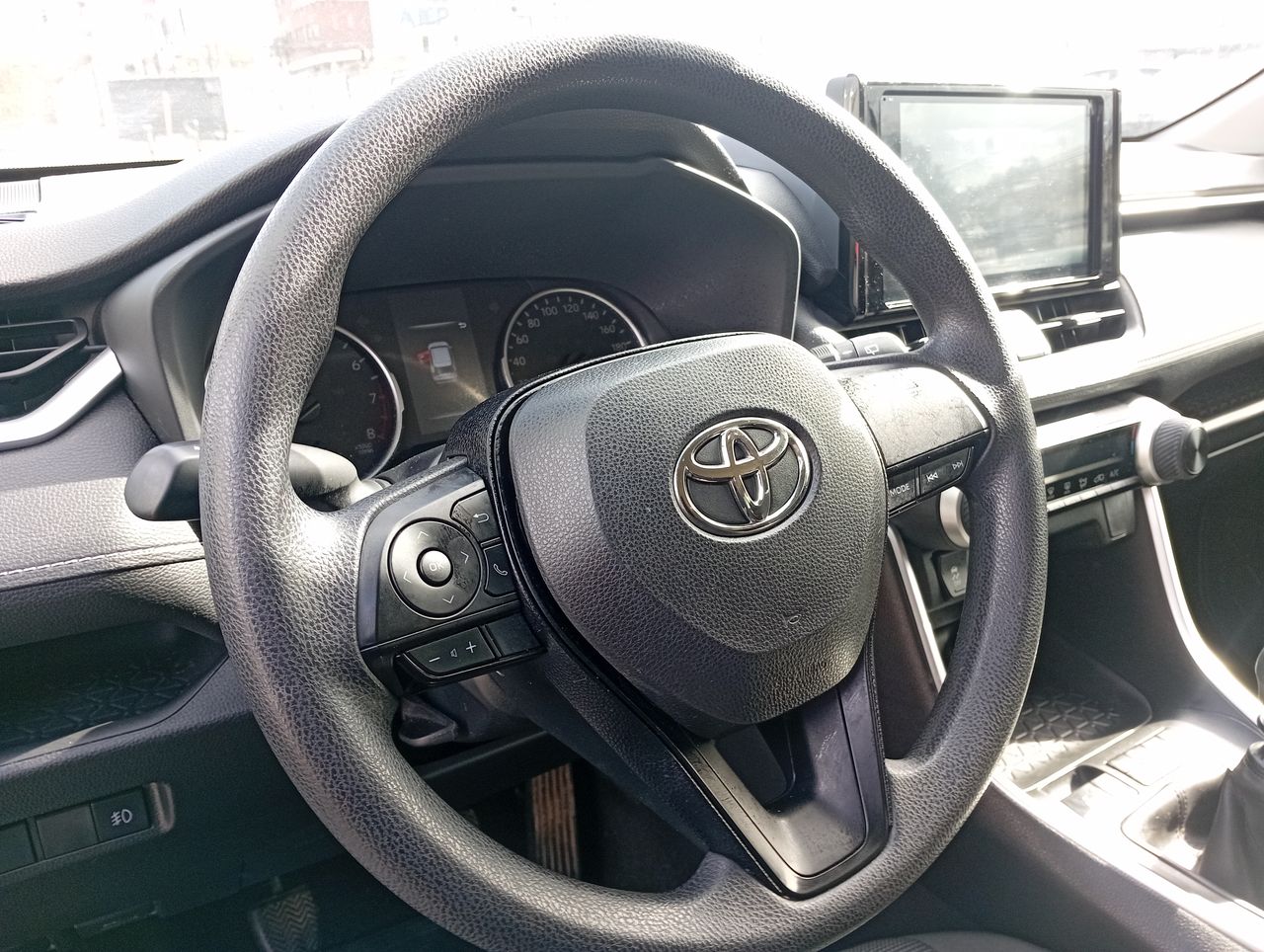 TOYOTA - 26