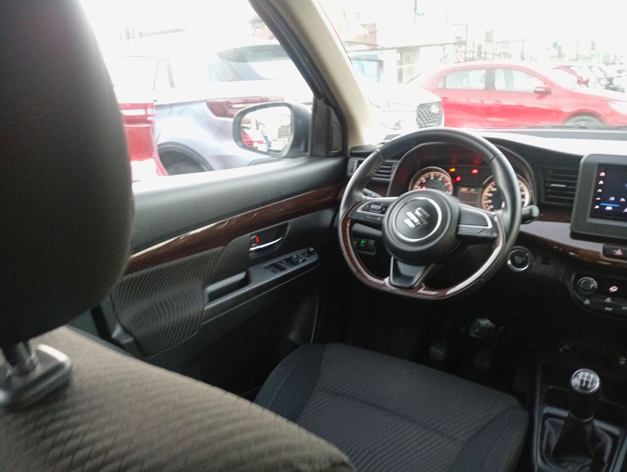 SUZUKI - 14