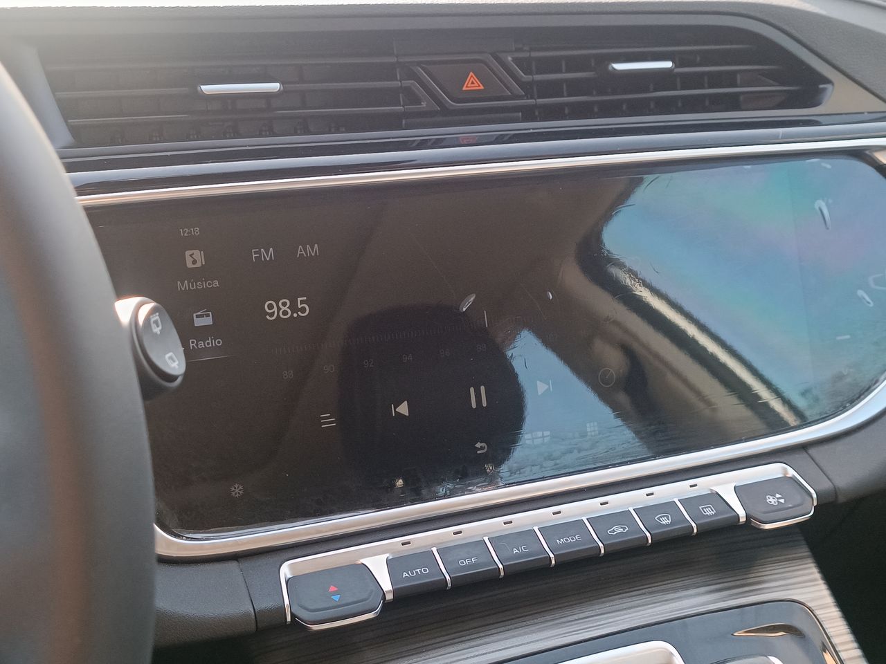 GEELY - 28