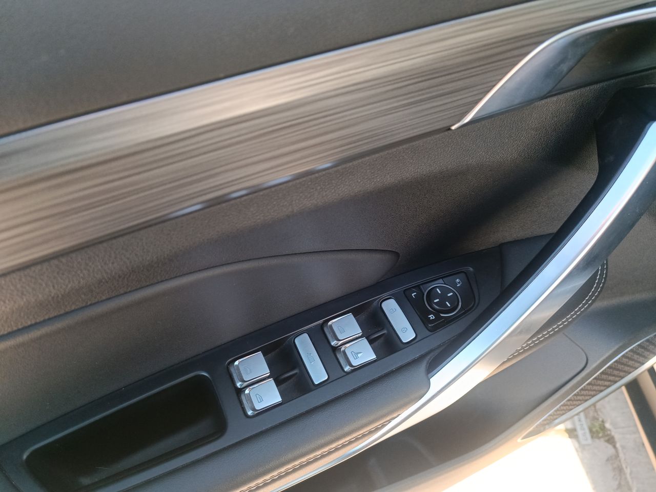 GEELY - 22